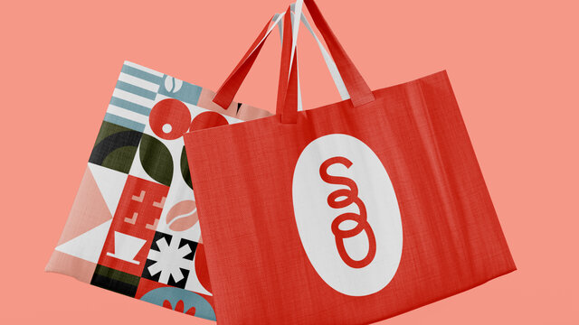 logo on tote