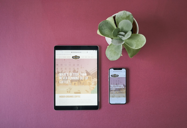 hidden-grounds-homepage-desktop-mobile