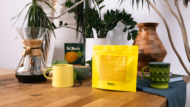 Oliver's Custom Coffee Hawaiio packaging